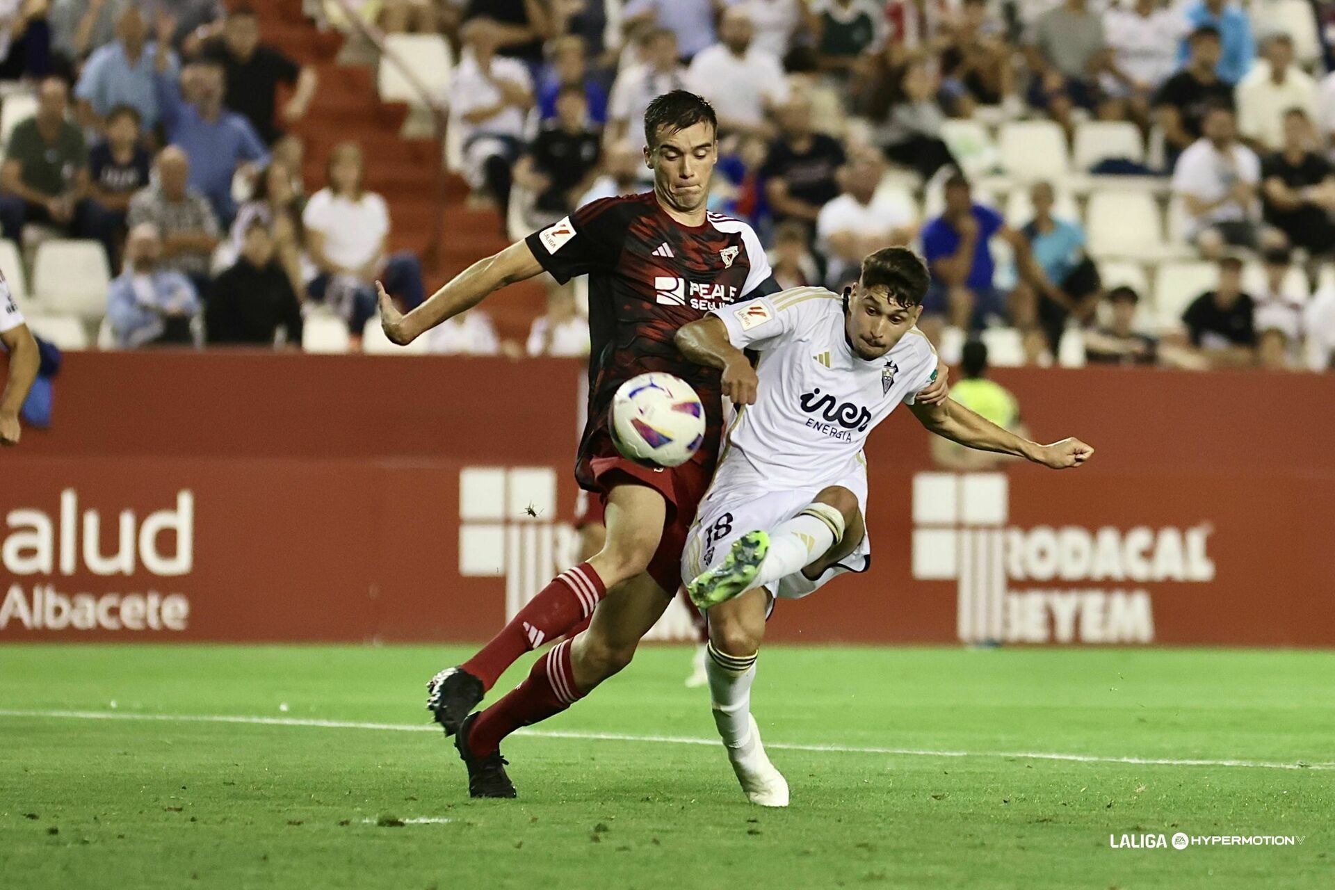 Nhận định soi kèo Burgos vs Albacete lúc 02h30 ngày 11/3/2025